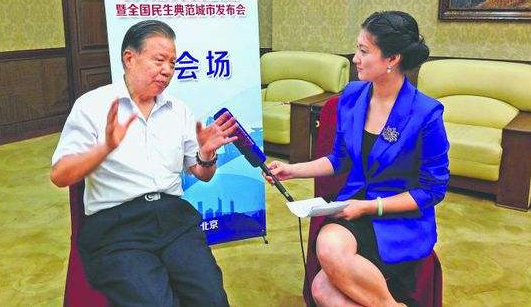 “严师德破“五唯”：高校教师职称制度迎来改革”