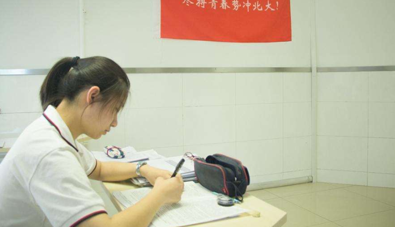 “网络诊疗服务纳入医保 北京市参保患者可在线复诊开药实时结算”
