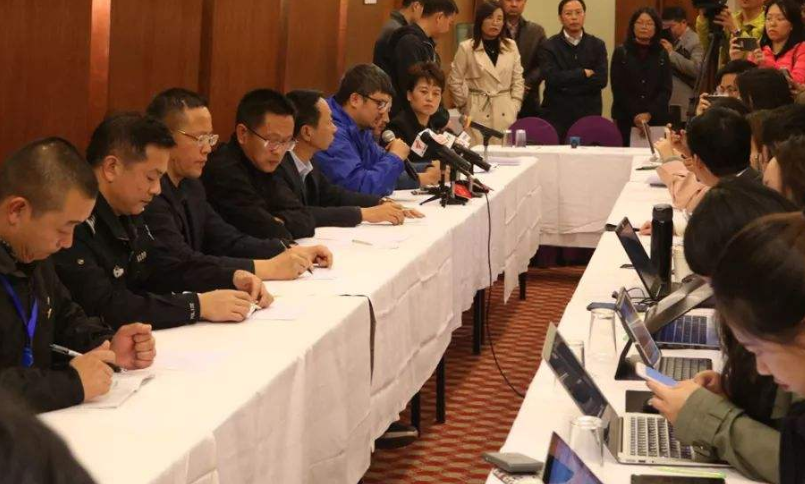 “武汉中小学开学 学校该怎么管理？校长来解答”